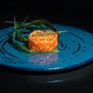 190 Tartara di salmone
