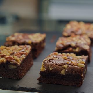 Brownie + 250ml Pint + Dodatak