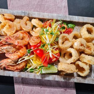 Fructe de mare prajite