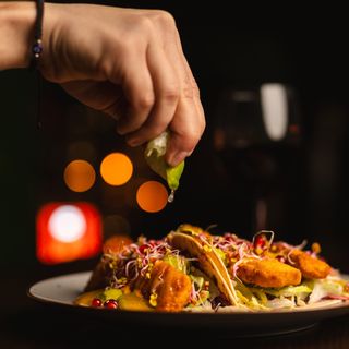 Taco z panierowanym dorszem (3szt.)