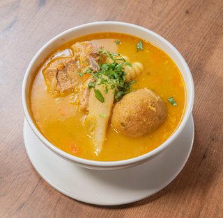 Plato De Caldo De Bola