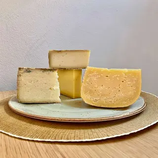 Quesos De Vaca