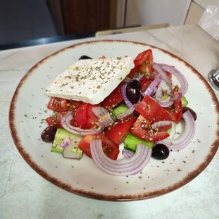 Гръцка салата (350г)