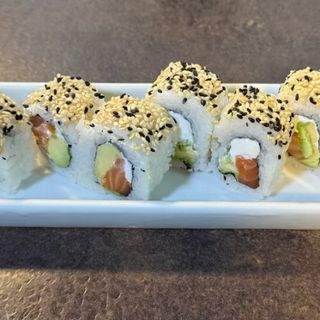68. Roll Salmón Cheese (8 Pzs.)