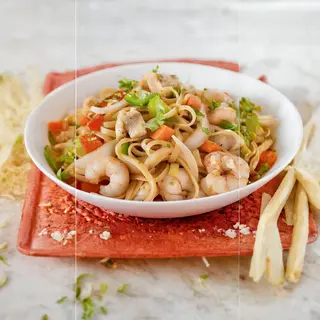 Tallarines Guisados Con 3 Delicias