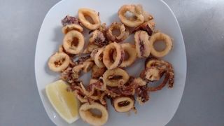 Calamares fritos nacional para 3-4 personas 