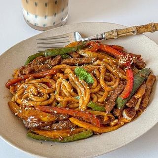 14.Noodles al miele e pepe nero