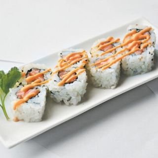 4. Spicy salmone - 8 pezzi