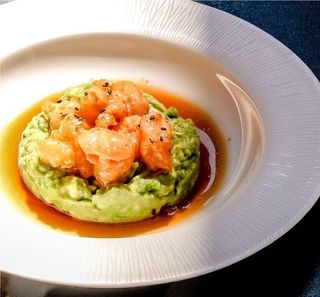 კრევეტების პოპკორნი გვაკამოლეთი