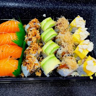 SUSHI COMBO E (20 UDS)