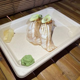 Nigiris Llobarro Soasat