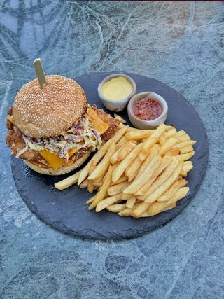 Burger s hrskavom piletinom