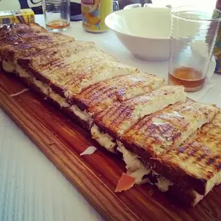Xl Tosta Atum