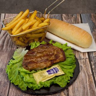 Меню пържола + Картофки + хлебе+ сос