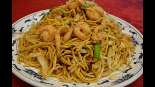 Tallarines Fritos Con Gambas