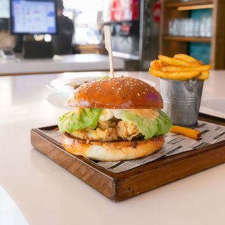 Fried Chicken Burger
