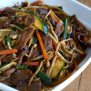 Chop Suey De Ternera