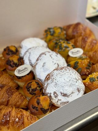 Bandeja Surtido Bollería Mini  20 Uds