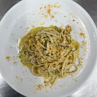 Tonnarello con vongole veraci