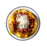 Carbonara con crema al tuorlo d'uovo, guanciale croccante, pecorino