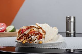 Dupla Shaorma lepényben/Shaorma dublă în lipie