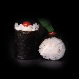 Hosomaki pieczona maślana, sriracha
