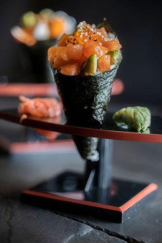 T2 Temaki Salmón Picante