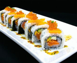059 Black crispy spigola roll 8 pezzi