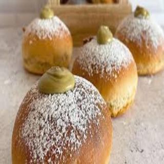 Bombolone al pistacchio