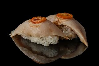 НІГІРІ GOLDEN FIN TUNA 2 ШТ (75/25г)