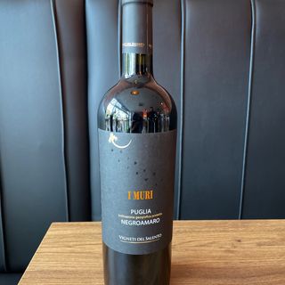 I Muri Negroamaro (tinto)