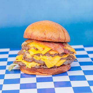 Bacon burger 5