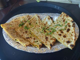 Paneer naan