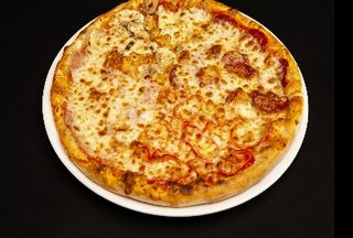 Pizza Qattro Stagioni 32