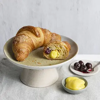 Cornetto crema e amarena