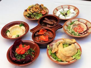 APERITIV ARABESC: MEZZA LIBANEZA 1.450 GR ( 4 pers)