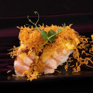 Nigiri salmon flame 