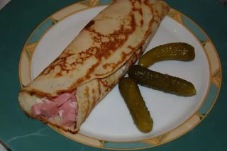 Slana palačinka sa pršutom