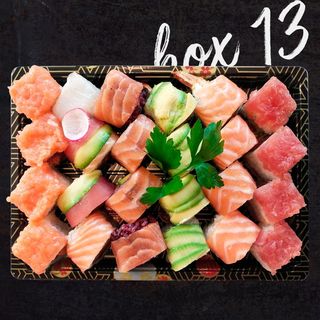Box 13 Uramaki