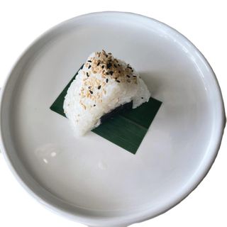 328 Onigiri sake