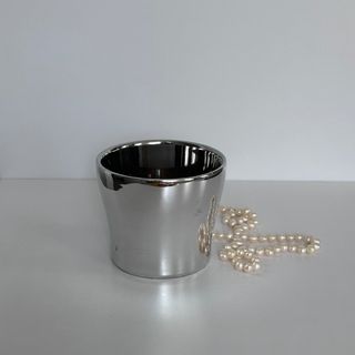 Горщик сріблястий зеркальний