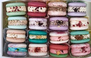 Макарон коробочка (16шт)