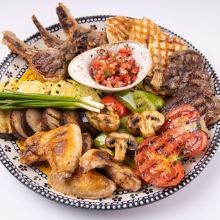 Ассорти мясное на гриле