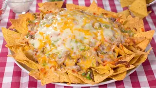 Tapa de nachos gratinados