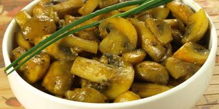 Deux Champignons Au Curry