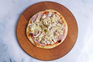 Capricciosa pizza 24 cm