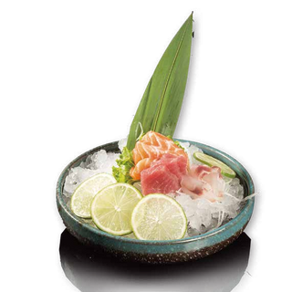 104. Sashimi misto - 16 pezzi