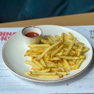 Картопля фрі (180 г)