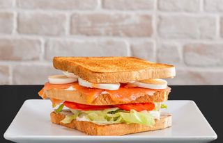 Sándwich Salmón