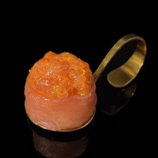 46. Gunkan spicy tuna